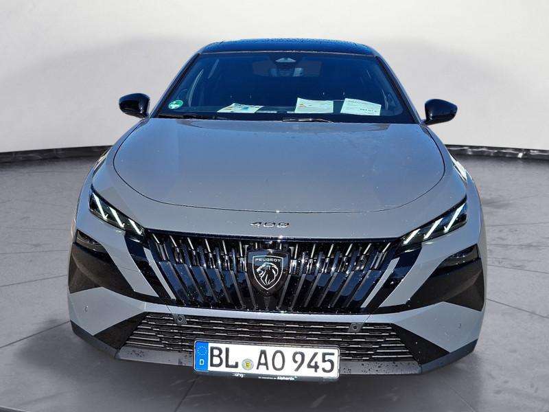 Fahrzeugbild eines Peugeot 408