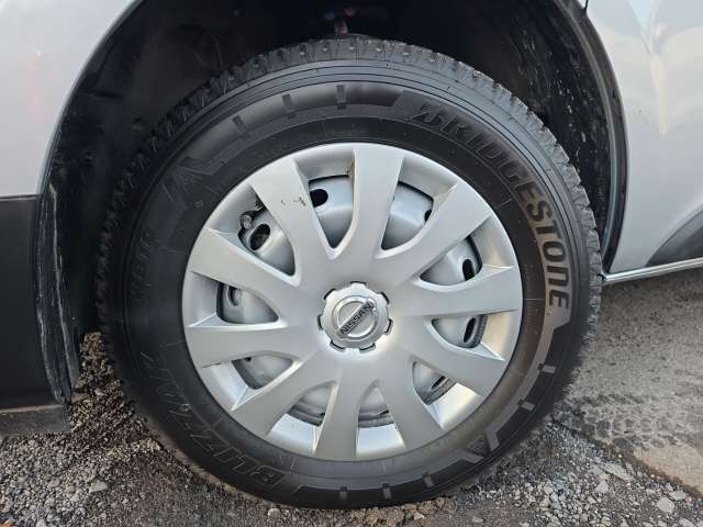 Fahrzeugbild eines Nissan Primastar