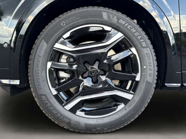 Fahrzeugbild eines Peugeot 3008