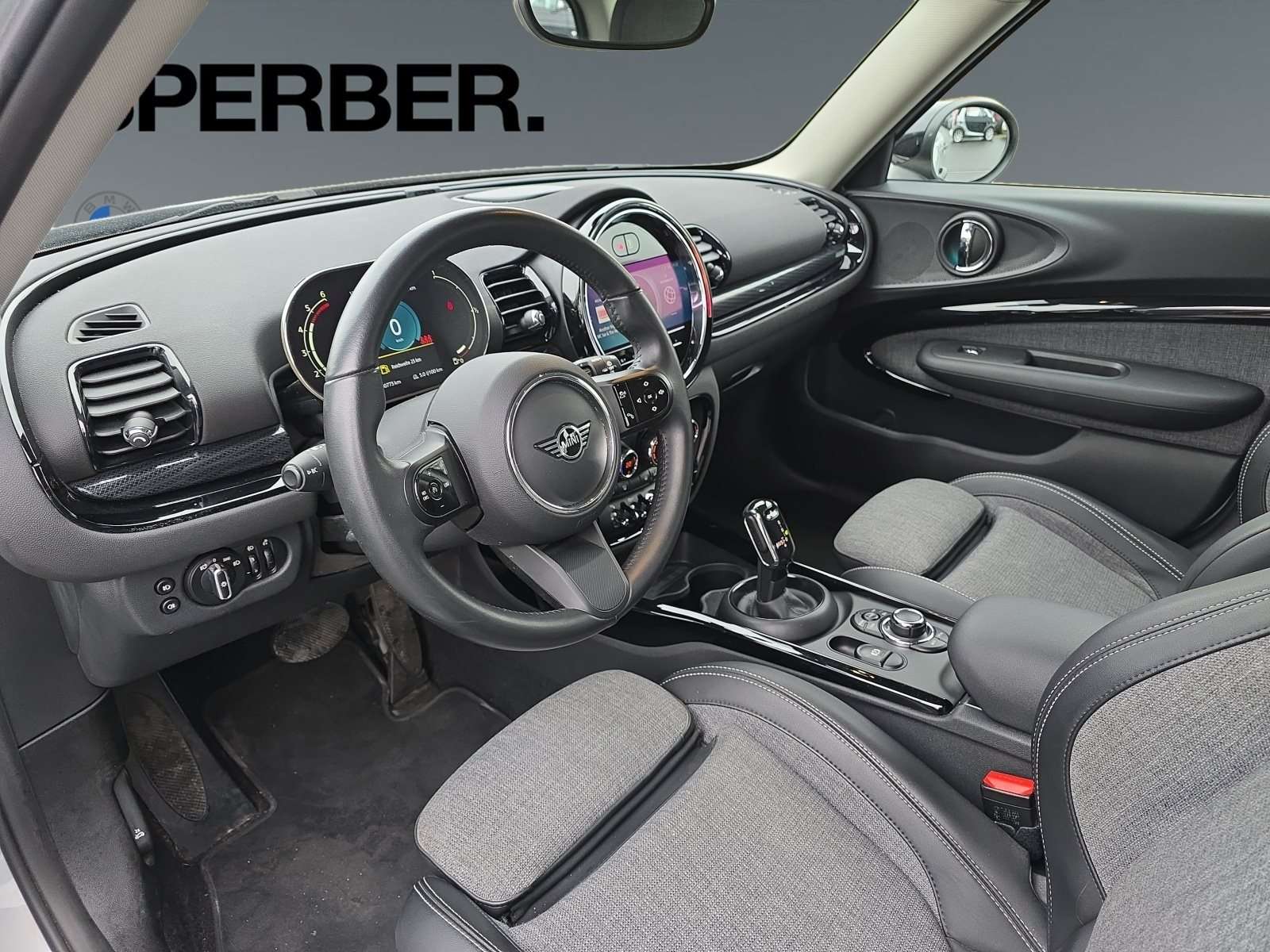 Fahrzeugbild eines MINI COOPER