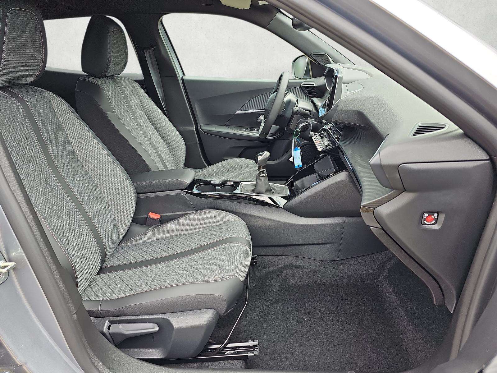 Fahrzeugbild eines Peugeot 2008
