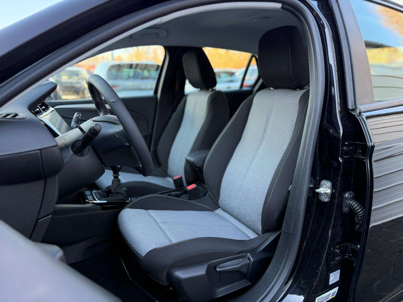 Fahrzeugbild eines Opel Corsa