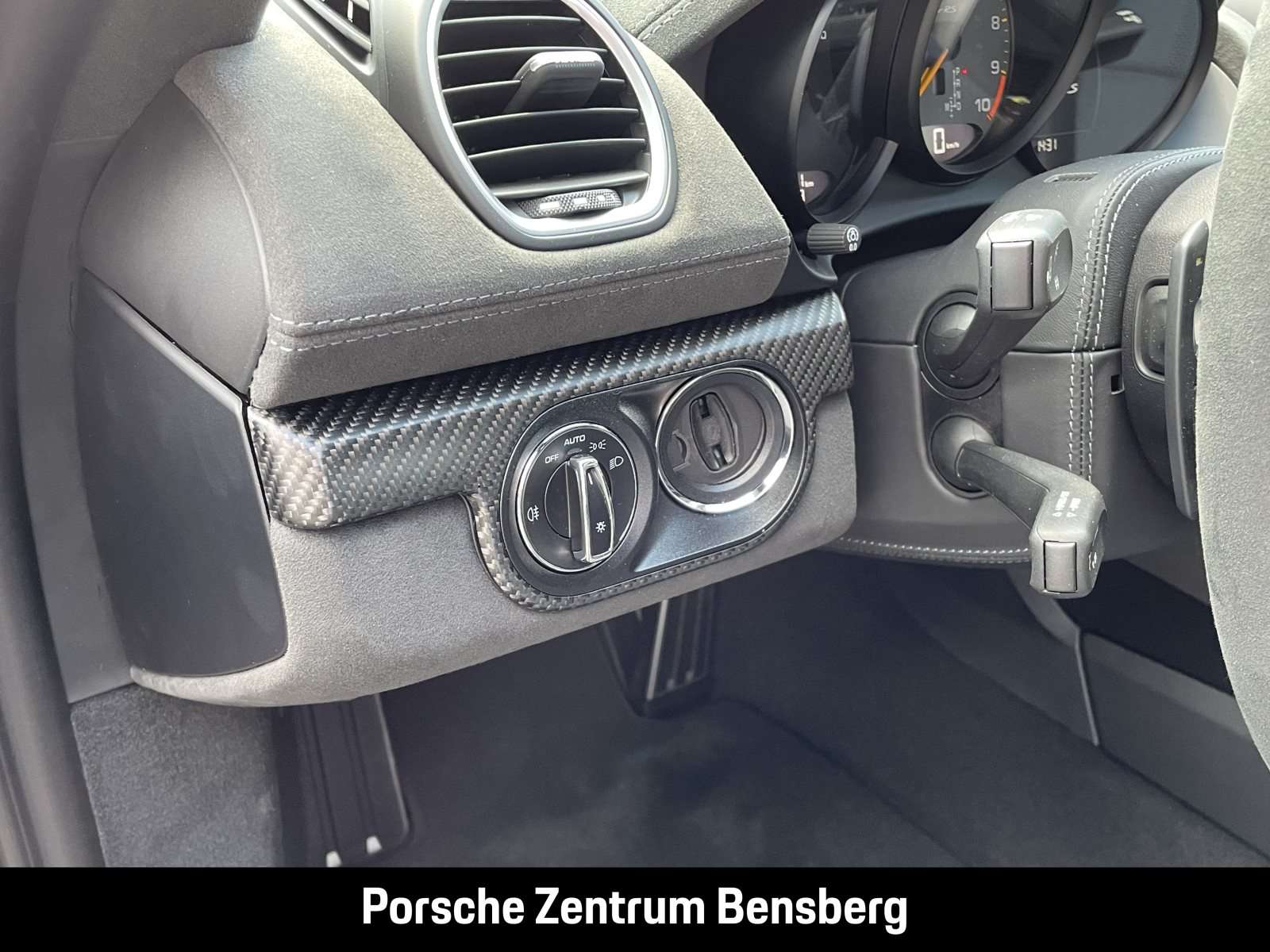 Fahrzeugbild eines Porsche Cayman