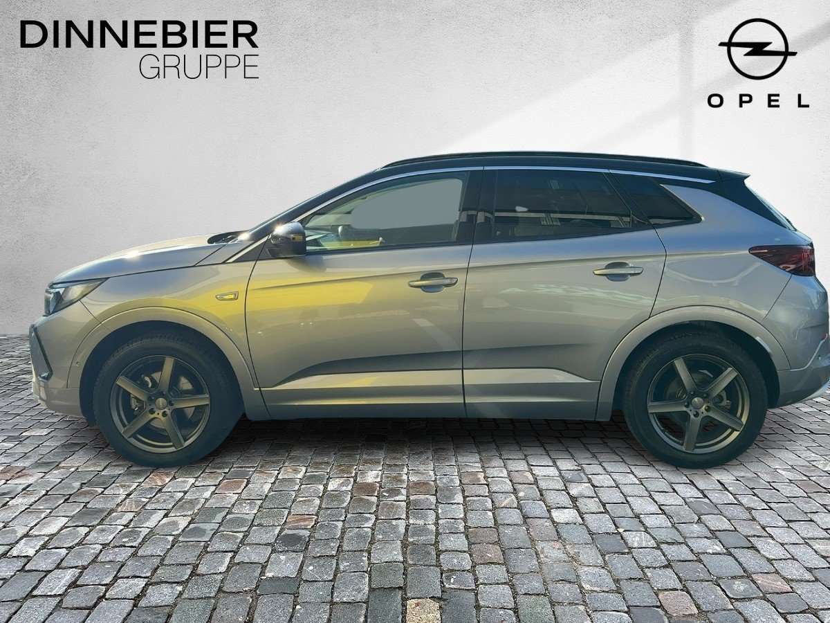 Fahrzeugbild eines Opel Grandland X