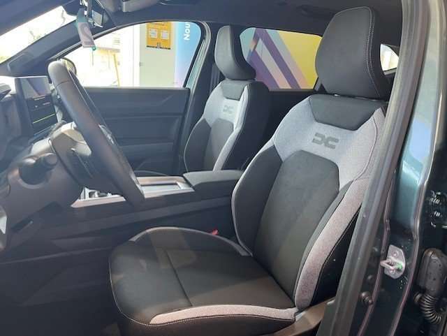 Fahrzeugbild eines Dacia Bigster