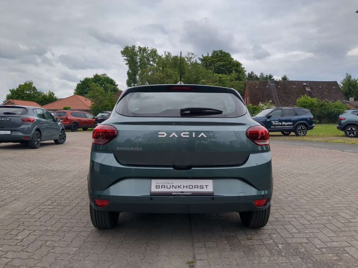 Fahrzeugbild eines Dacia Sandero