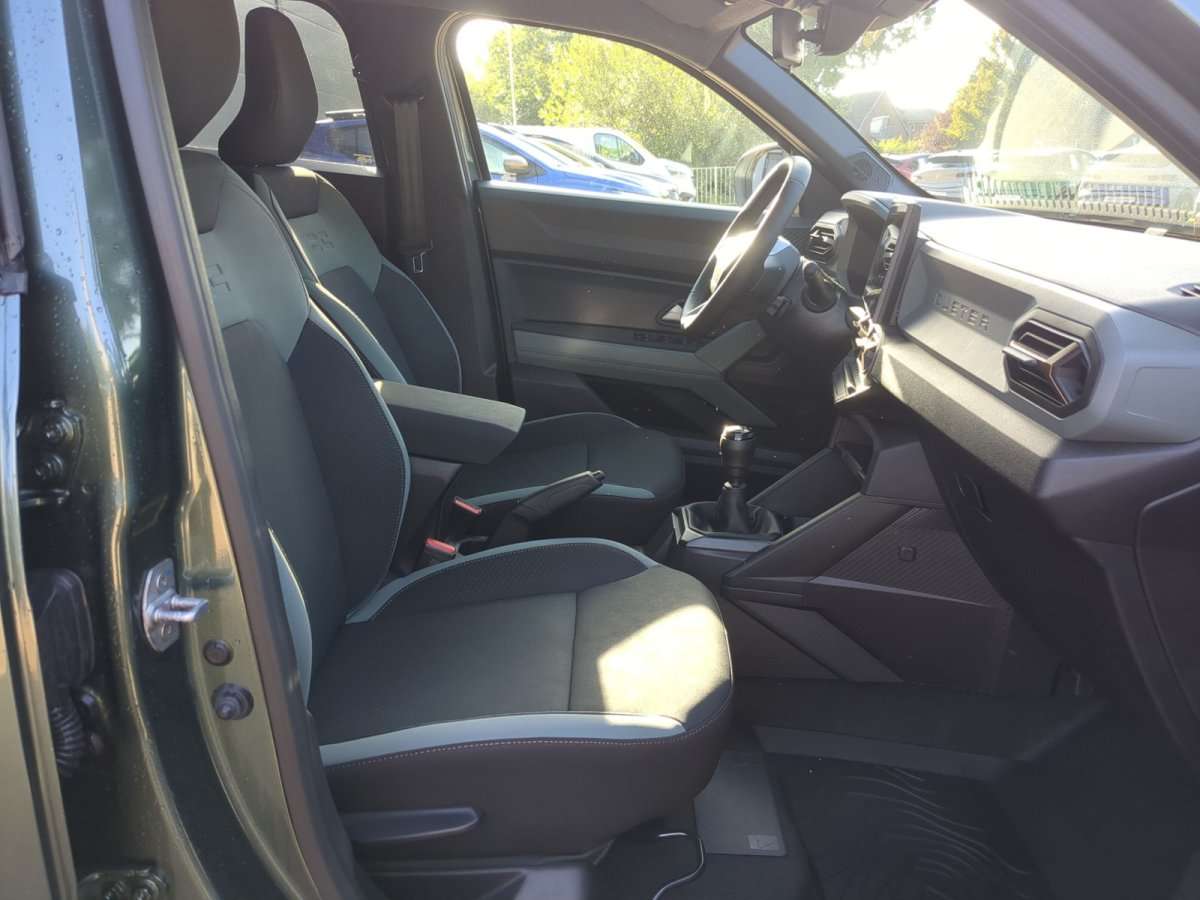 Fahrzeugbild eines Dacia Duster