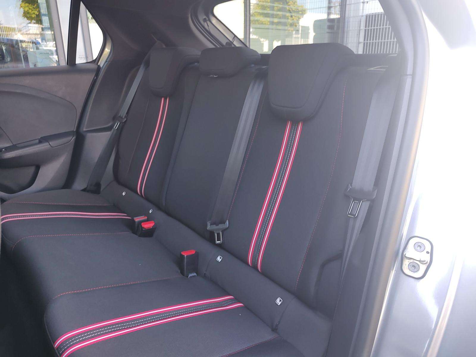 Fahrzeugbild eines Opel Corsa