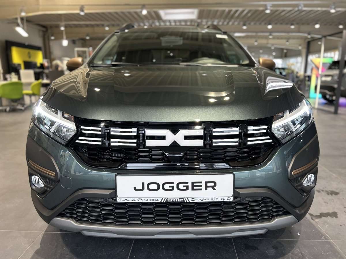 Fahrzeugbild eines Dacia Jogger