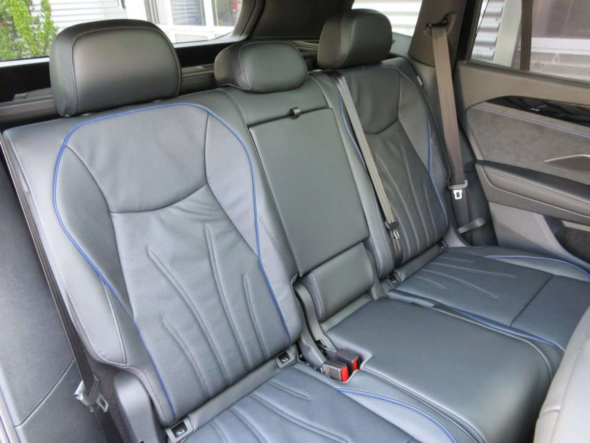 Fahrzeugbild eines Volkswagen Tayron