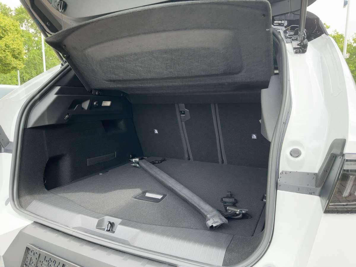 Fahrzeugbild eines Opel Grandland X