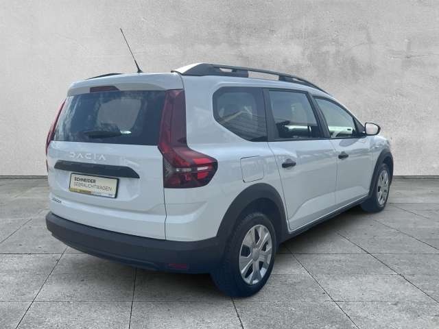 Fahrzeugbild eines Dacia Jogger
