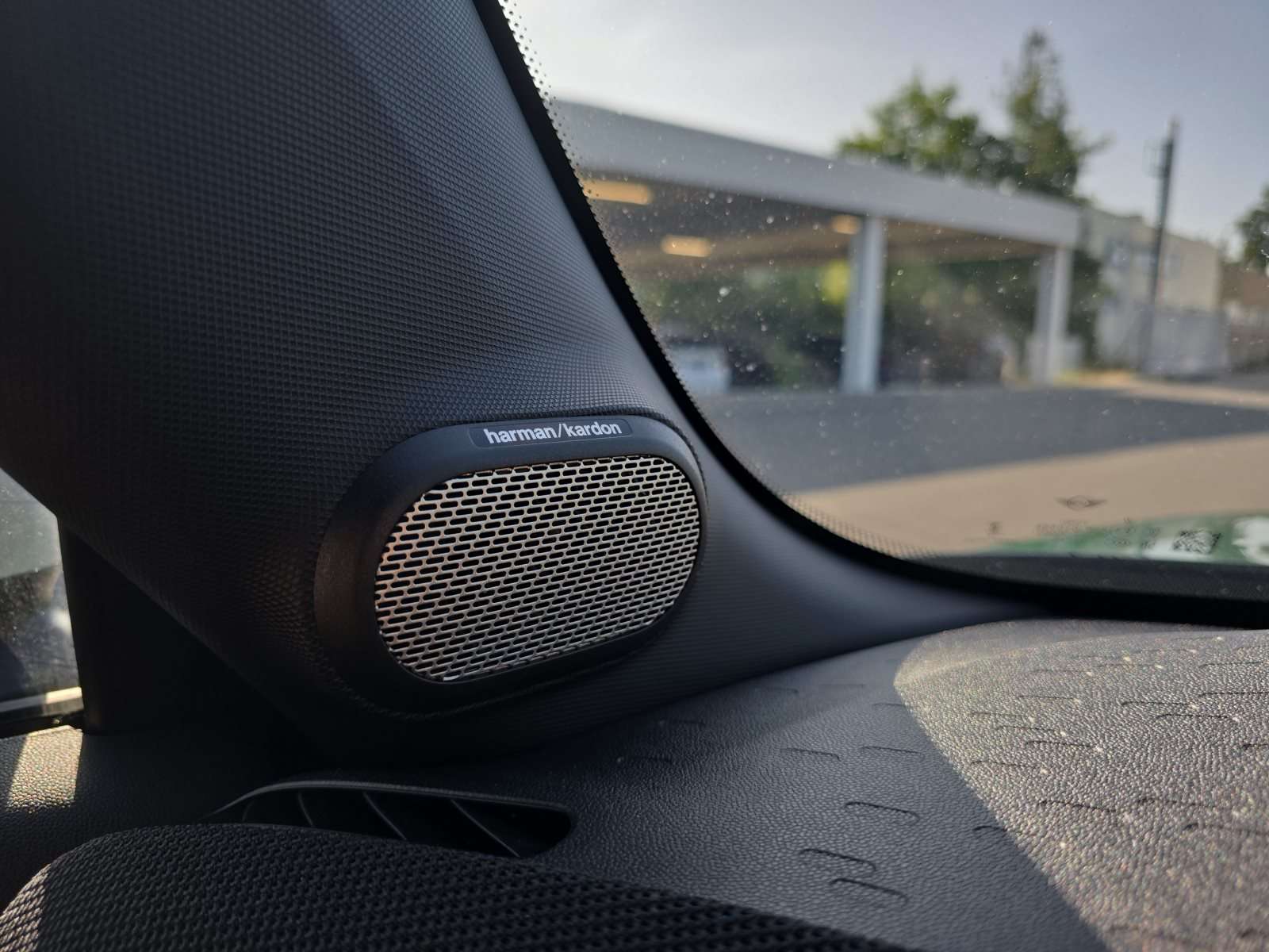 Fahrzeugbild eines MINI COOPER