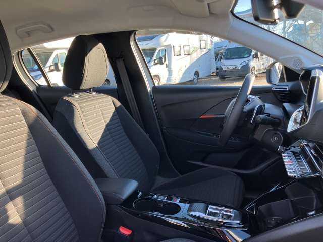 Fahrzeugbild eines Peugeot 208