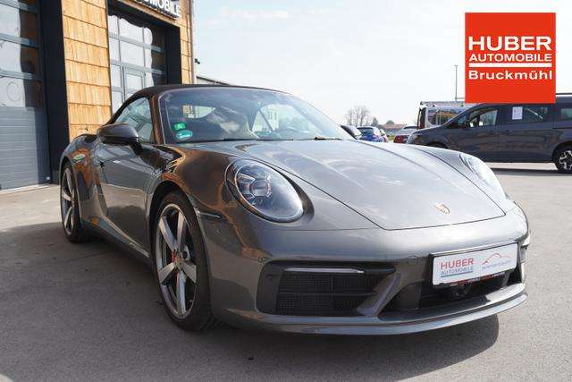 Fahrzeugbild eines Porsche 911