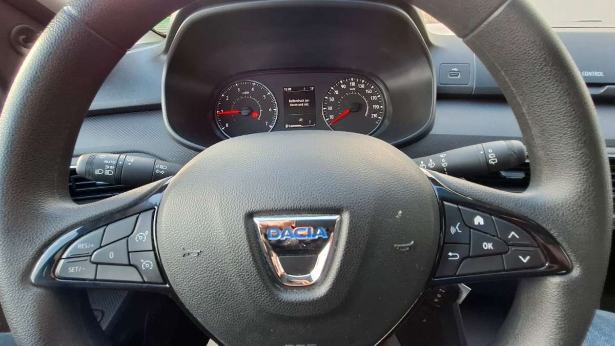 Fahrzeugbild eines Dacia Sandero