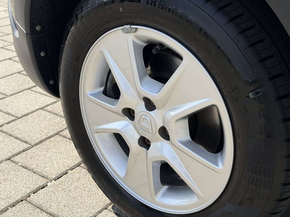 Fahrzeugbild eines Dacia Dokker