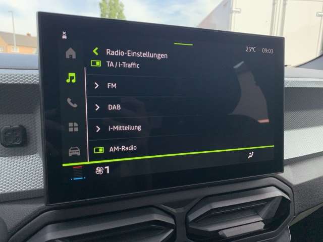 Fahrzeugbild eines Dacia Bigster