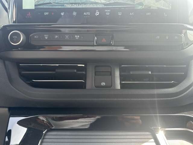 Fahrzeugbild eines Ford Tourneo Custom
