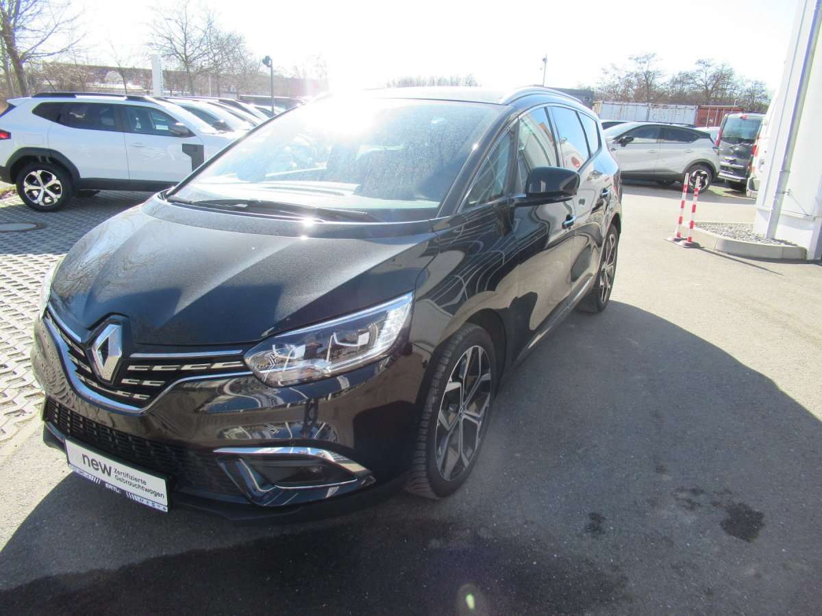 Fahrzeugbild eines Renault Grand Scénic