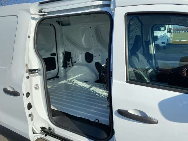 Fahrzeugbild eines Renault Express