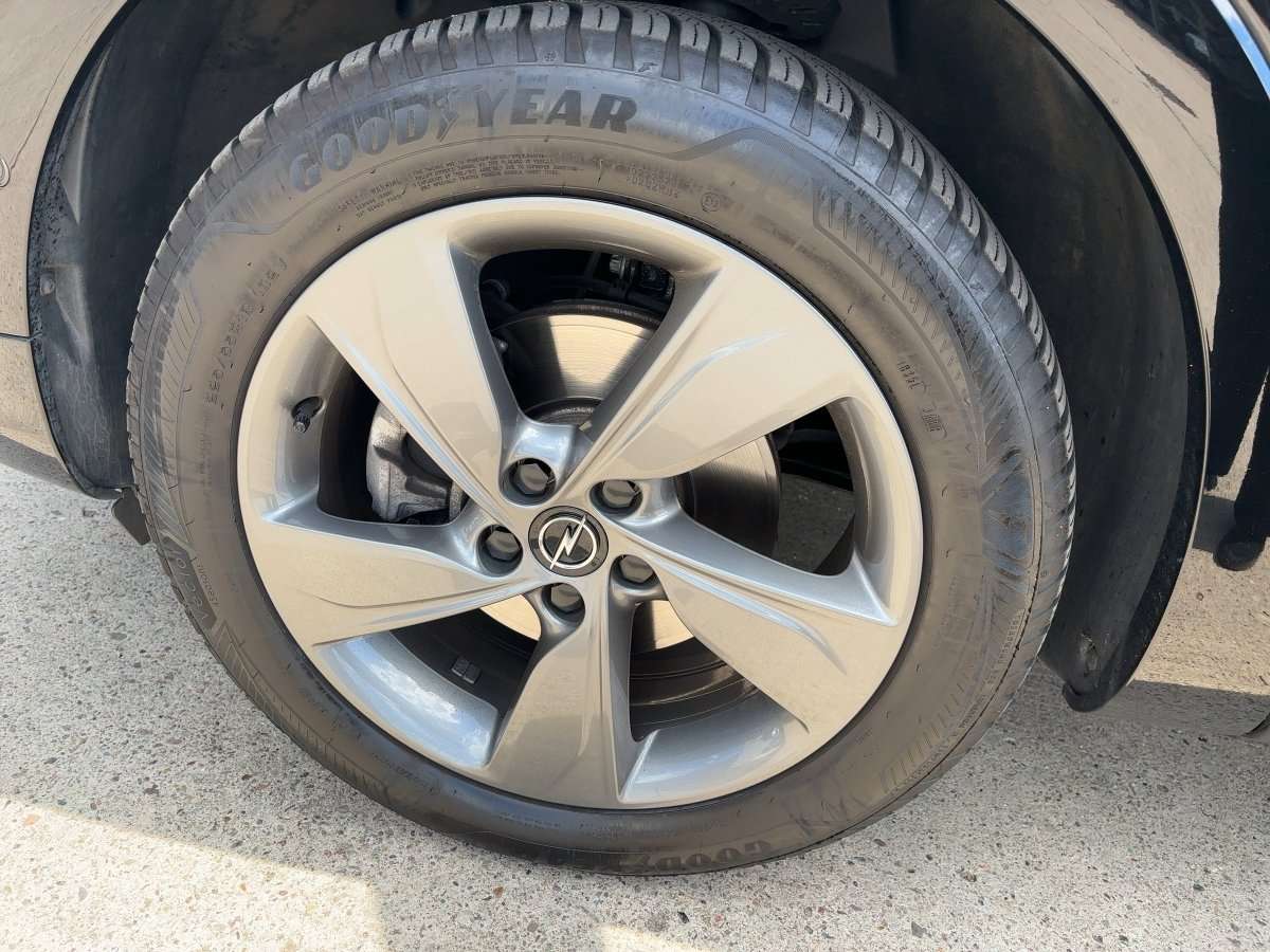 Fahrzeugbild eines Opel Grandland X