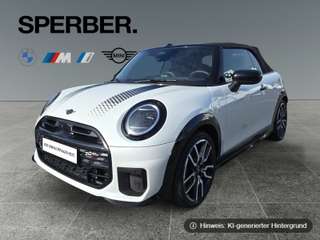 Schräge Frontansicht auf einen MINI COOPER , freigestellt