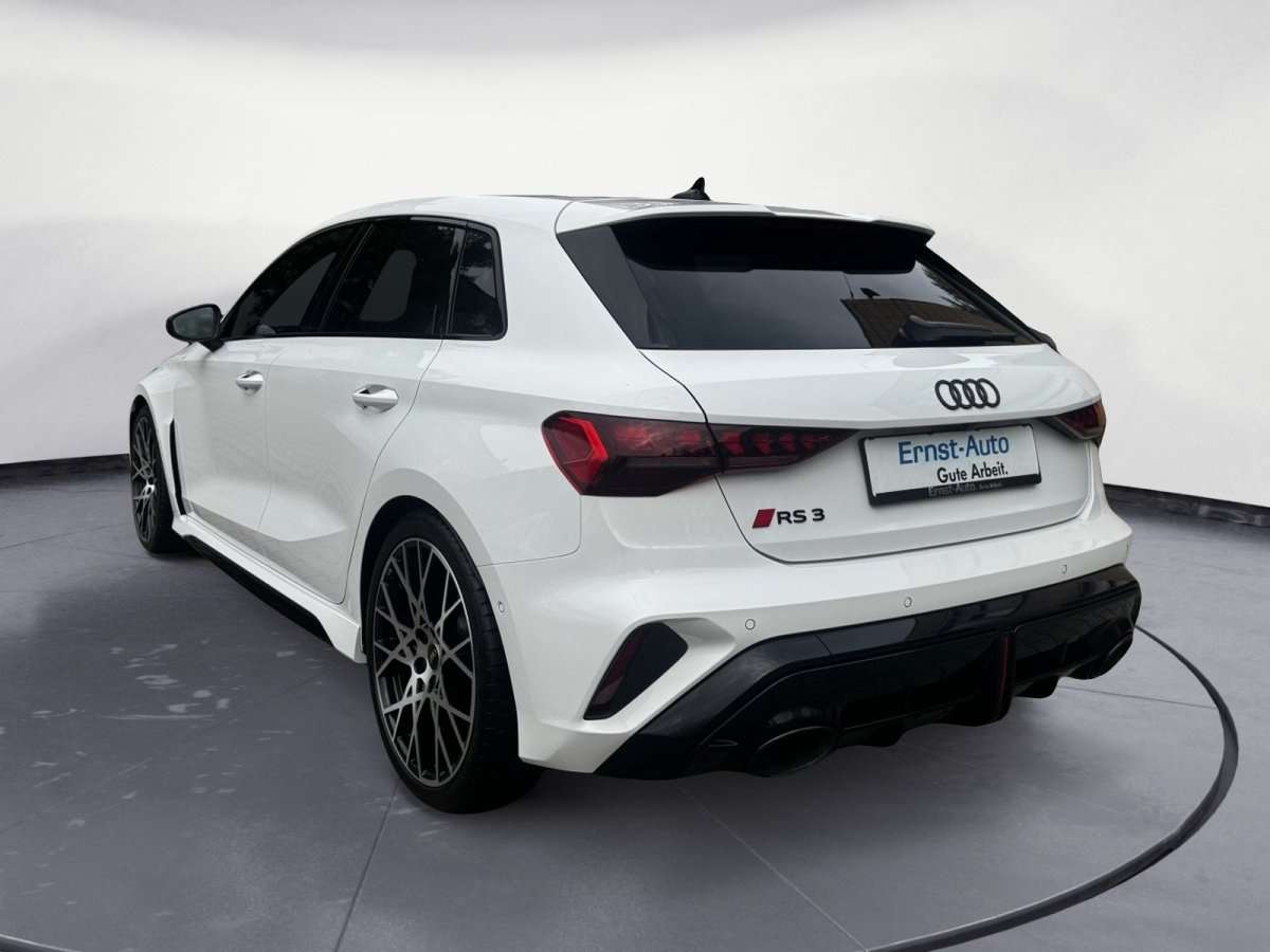 Fahrzeugbild eines Audi RS3