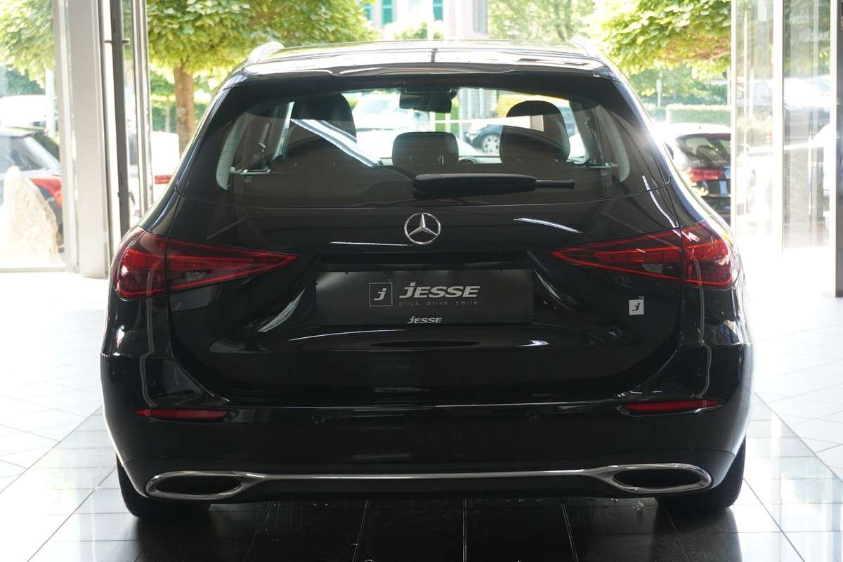 Fahrzeugbild eines Mercedes-Benz C-Klasse