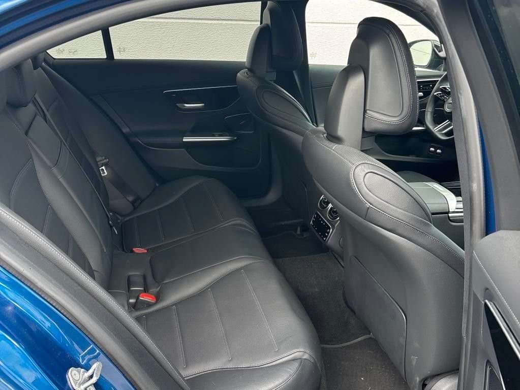 Fahrzeugbild eines Mercedes-Benz C-Klasse