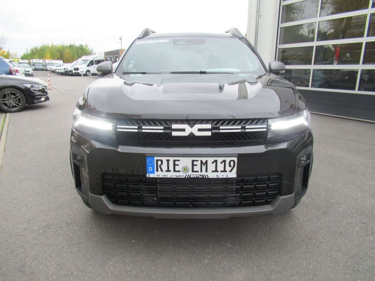 Fahrzeugbild eines Dacia Bigster