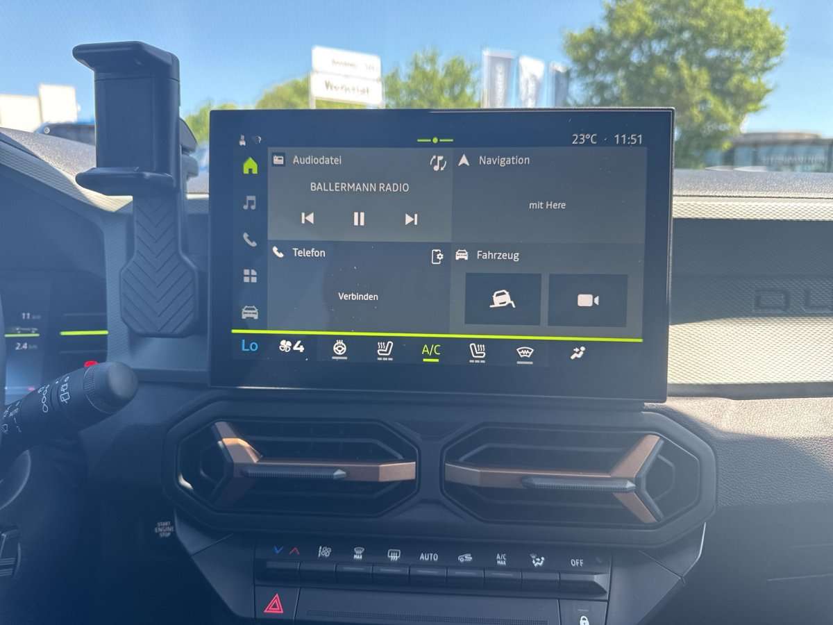 Fahrzeugbild eines Dacia Duster