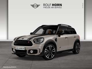 Schräge Frontansicht auf einen MINI COOPER , freigestellt