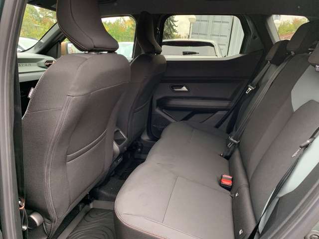 Fahrzeugbild eines Dacia Duster