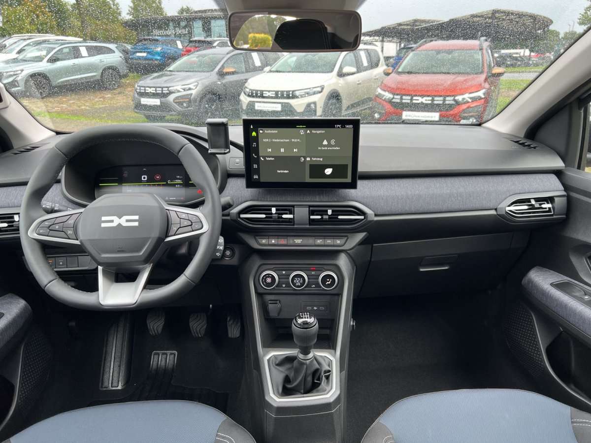 Fahrzeugbild eines Dacia Sandero