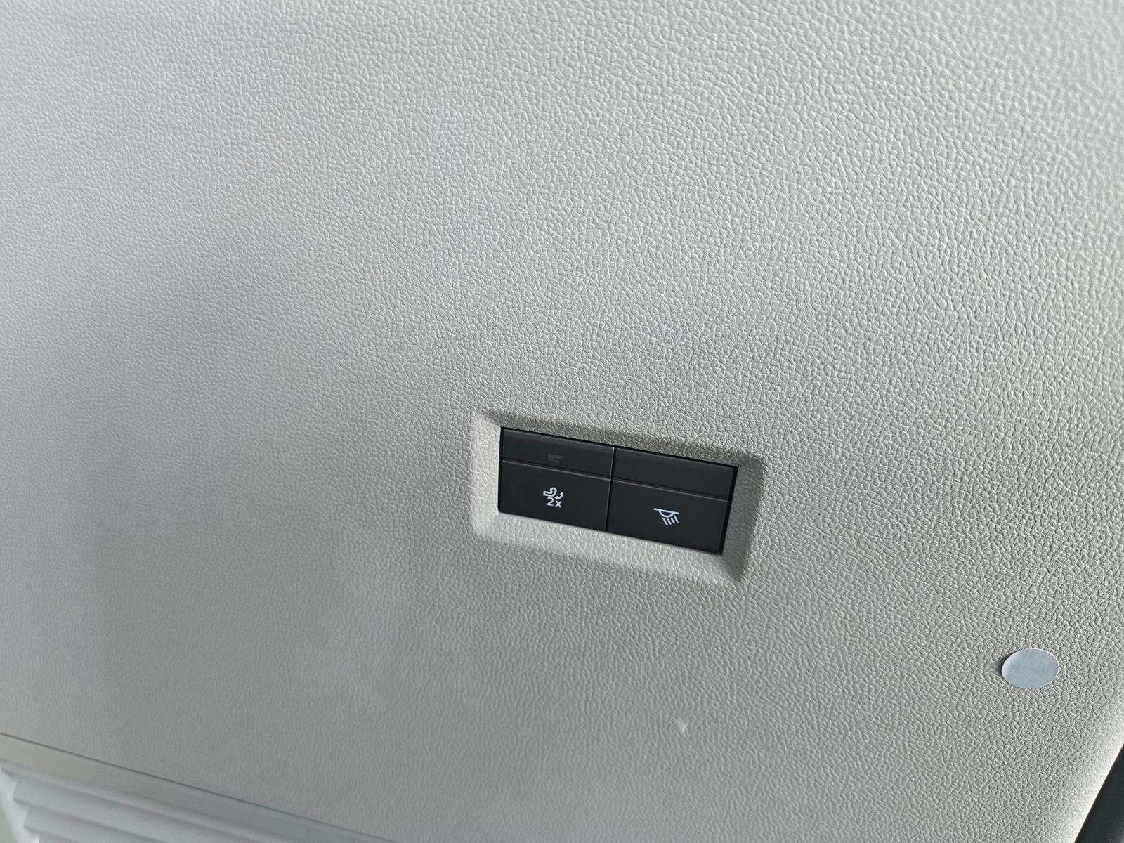 Fahrzeugbild eines Ford Tourneo Custom