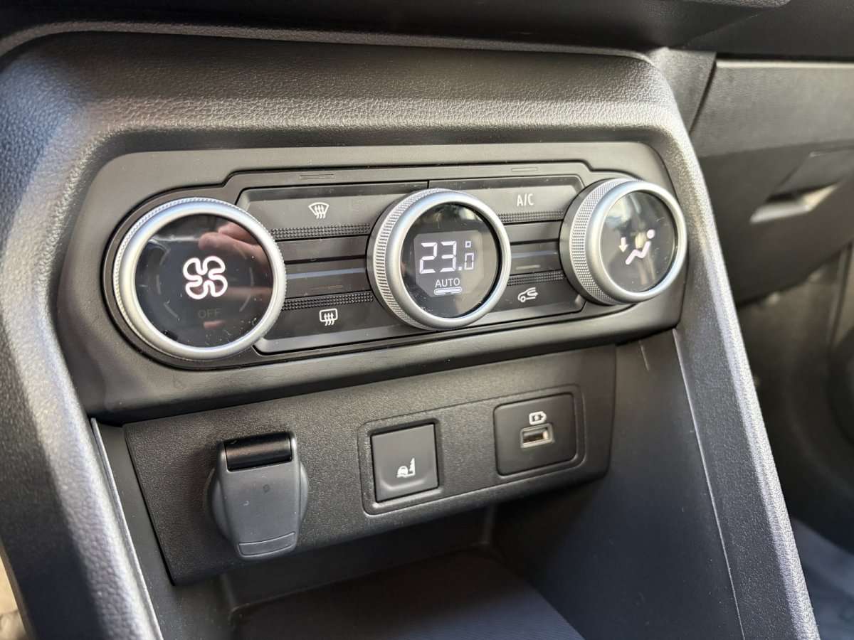 Fahrzeugbild eines Dacia Sandero