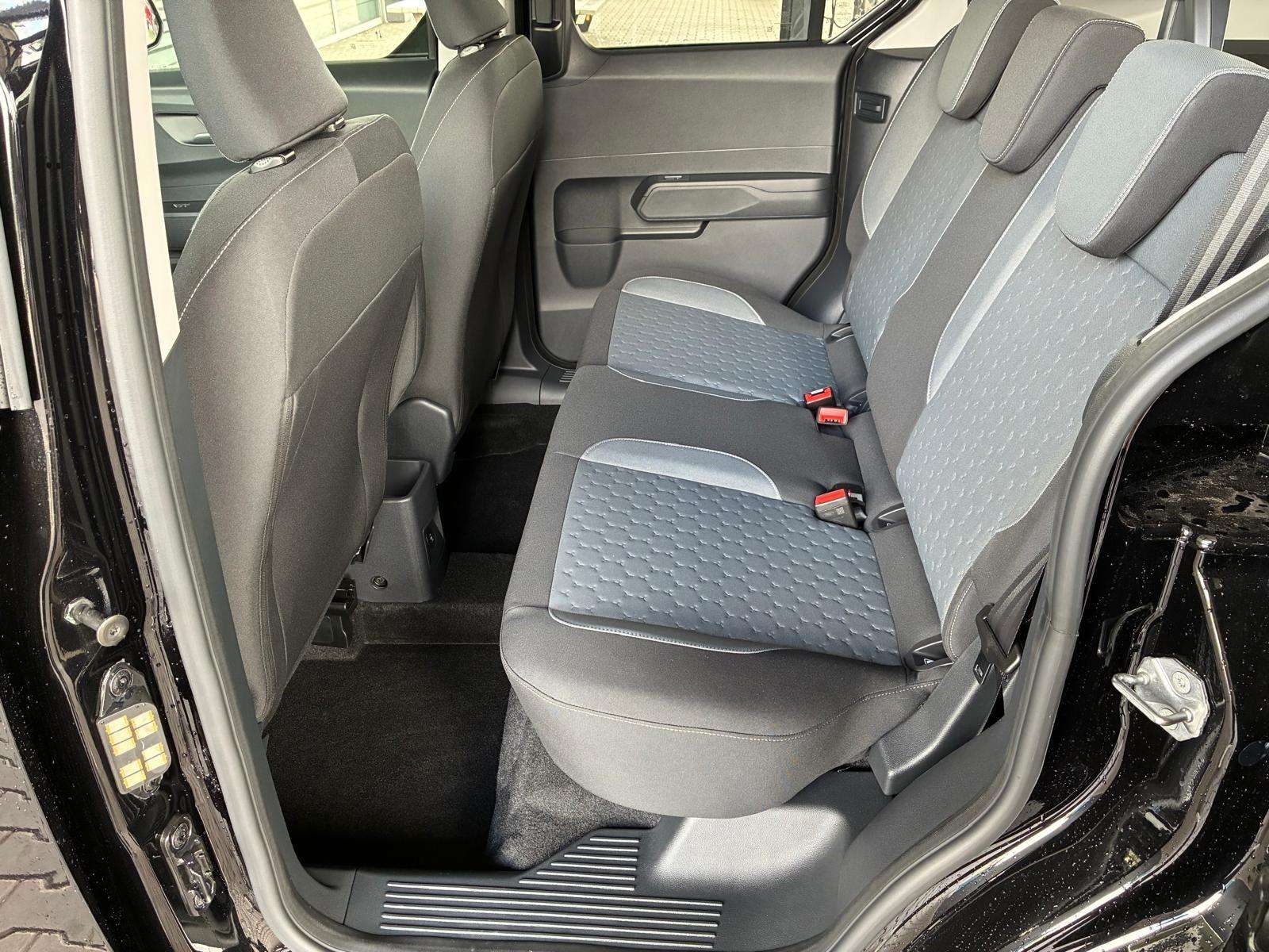Fahrzeugbild eines Ford Tourneo Courier