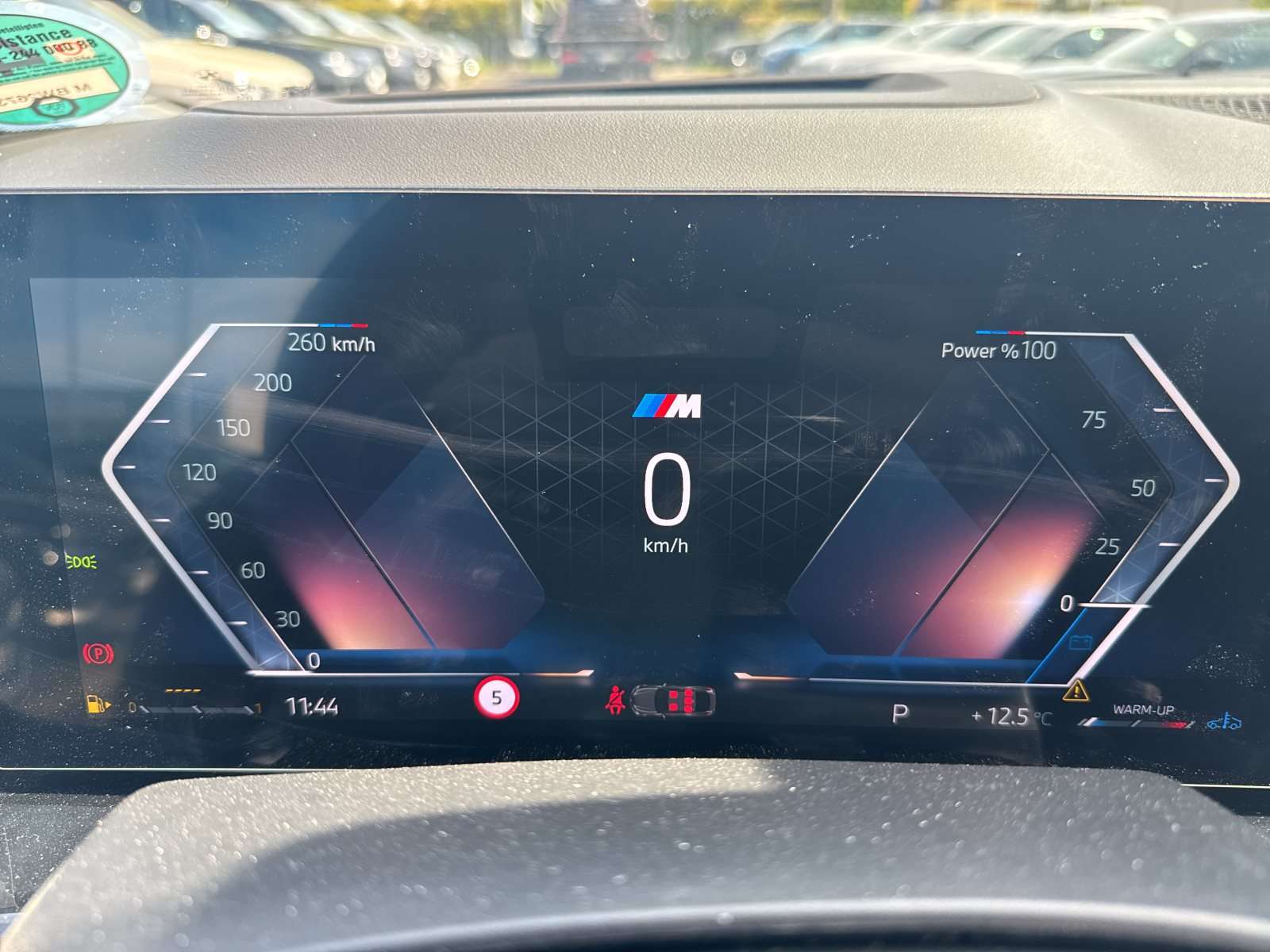 Fahrzeugbild eines BMW X6