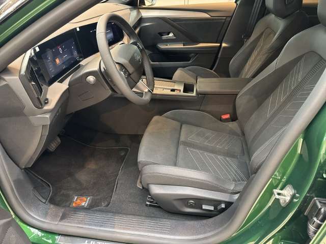 Fahrzeugbild eines Opel Astra