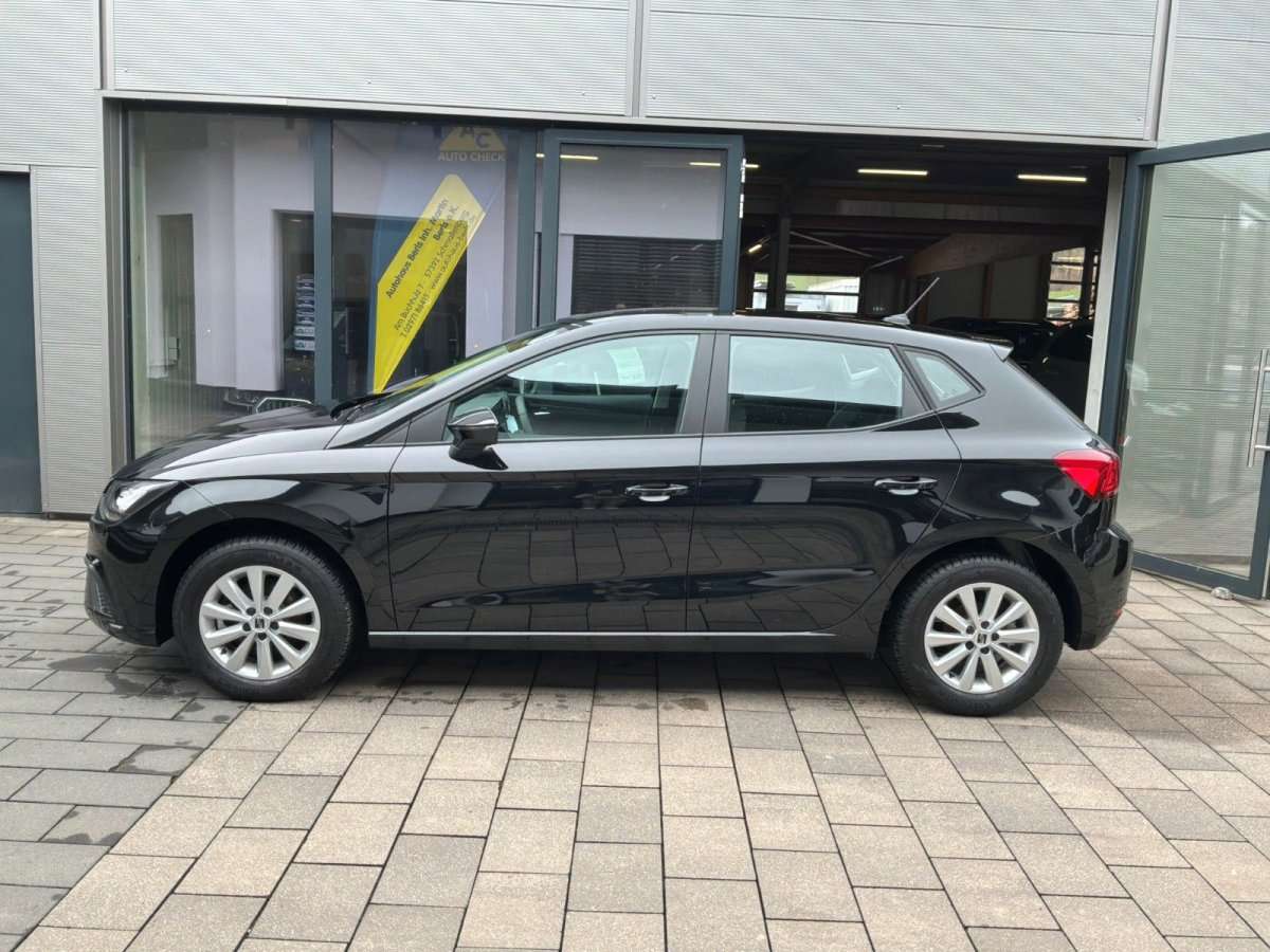 Fahrzeugbild eines SEAT Ibiza