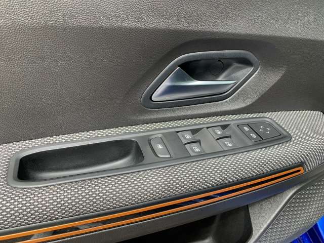 Fahrzeugbild eines Dacia Sandero