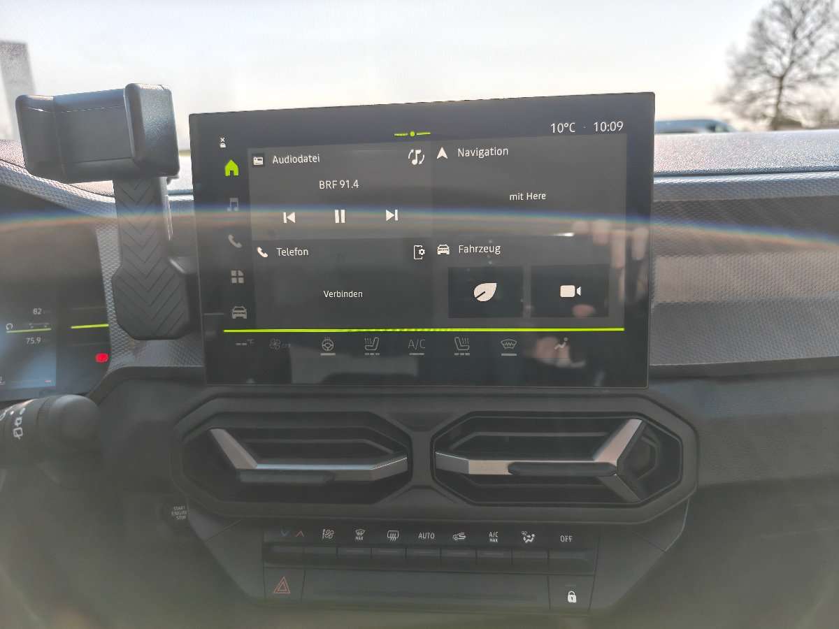 Fahrzeugbild eines Dacia Duster