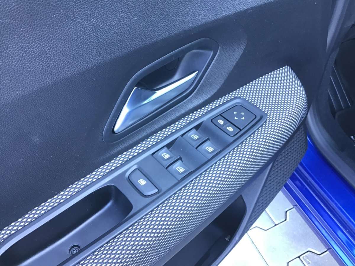 Fahrzeugbild eines Dacia Sandero