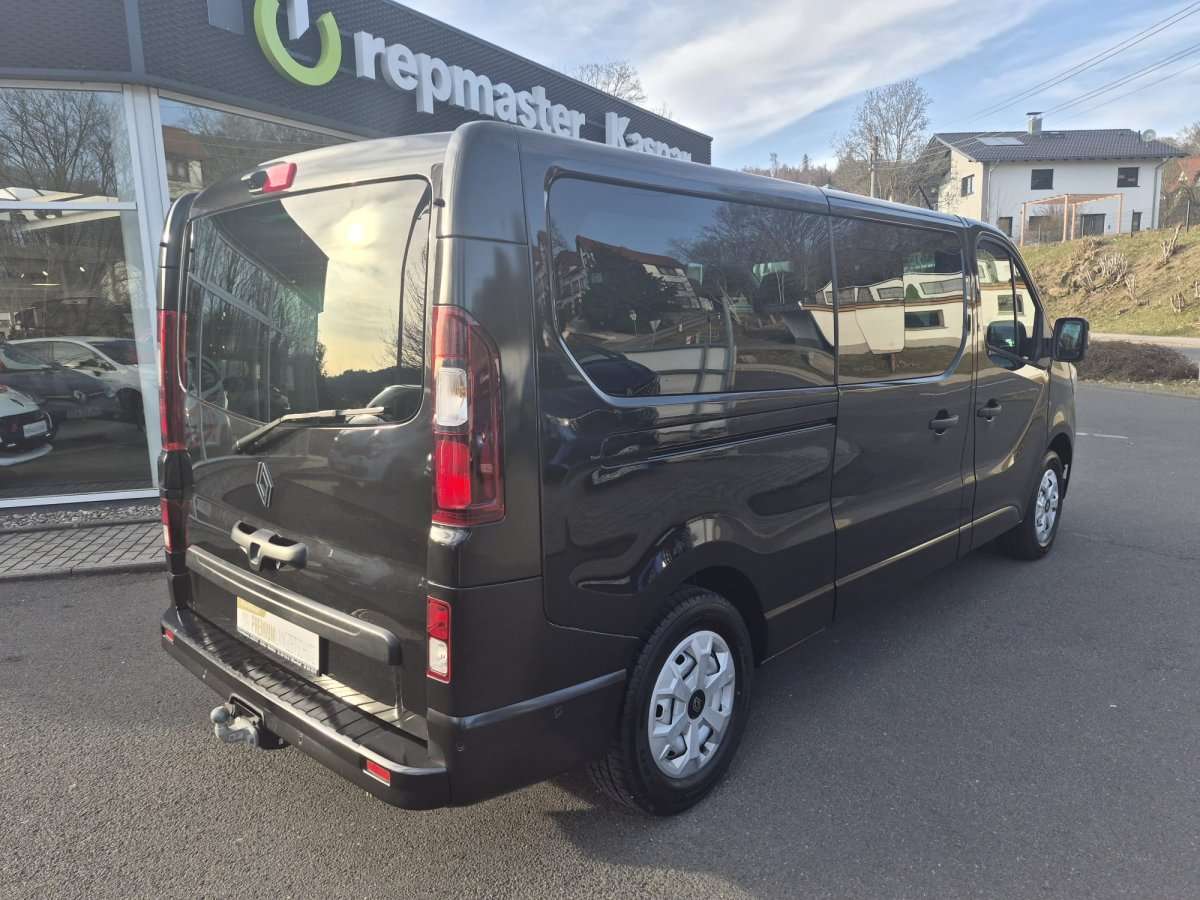 Fahrzeugbild eines Renault Trafic