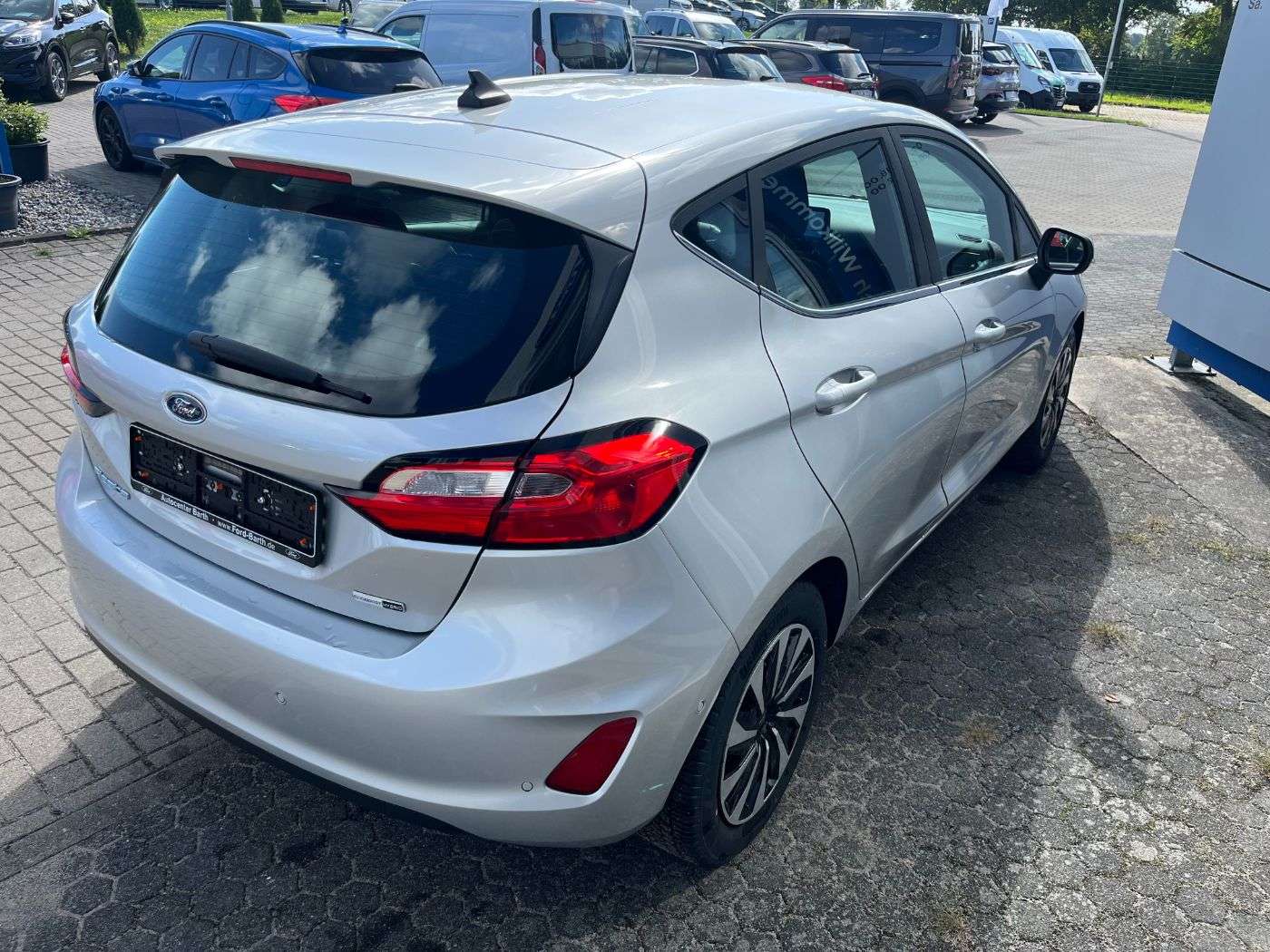 Fahrzeugbild eines Ford Fiesta