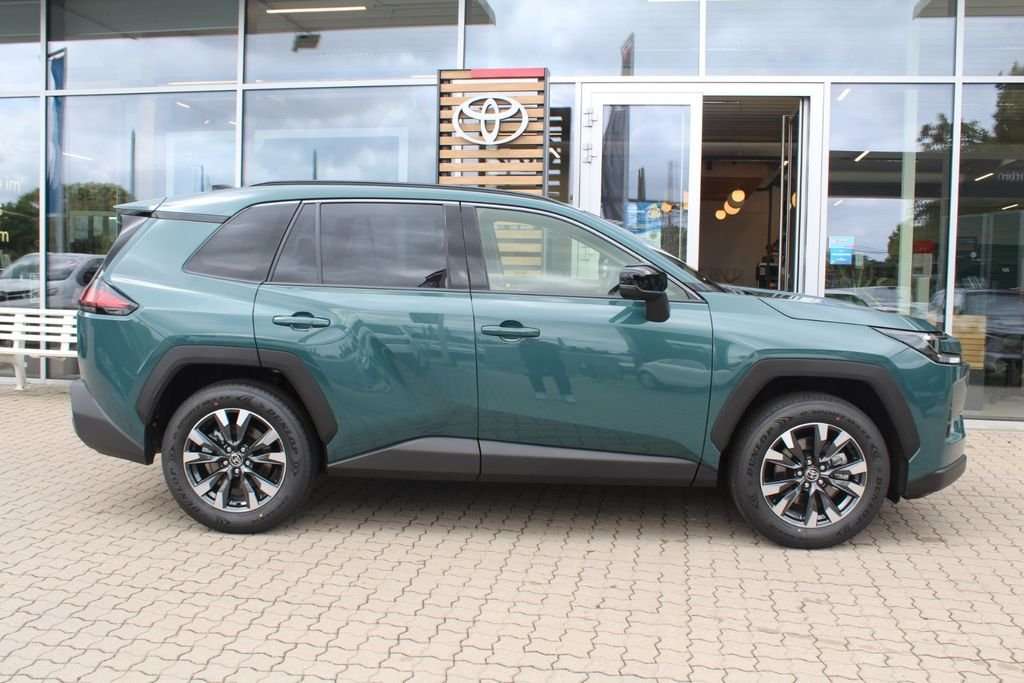 Fahrzeugbild eines Toyota RAV4