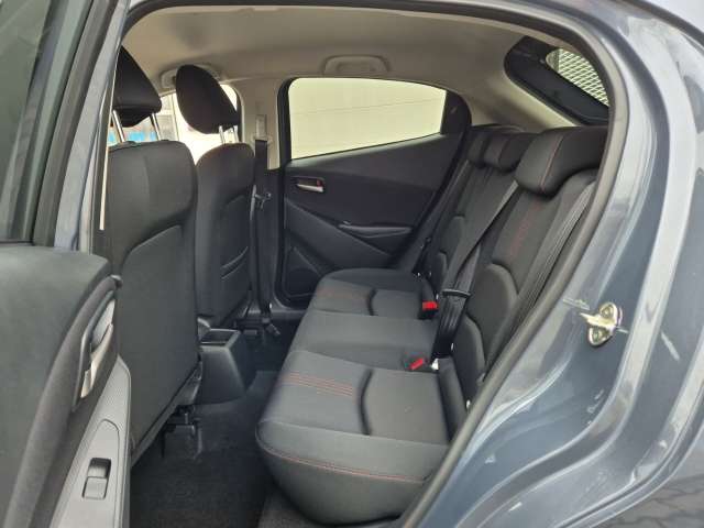 Fahrzeugbild eines Mazda Mazda2