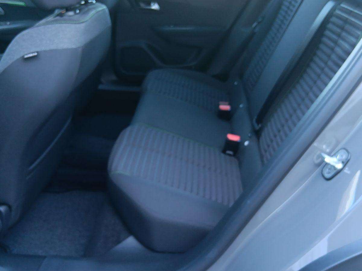 Fahrzeugbild eines Peugeot 2008