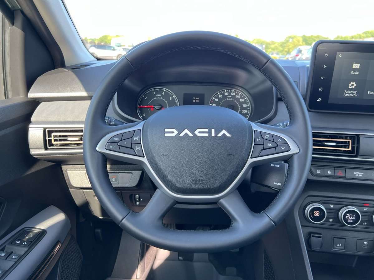 Fahrzeugbild eines Dacia Sandero